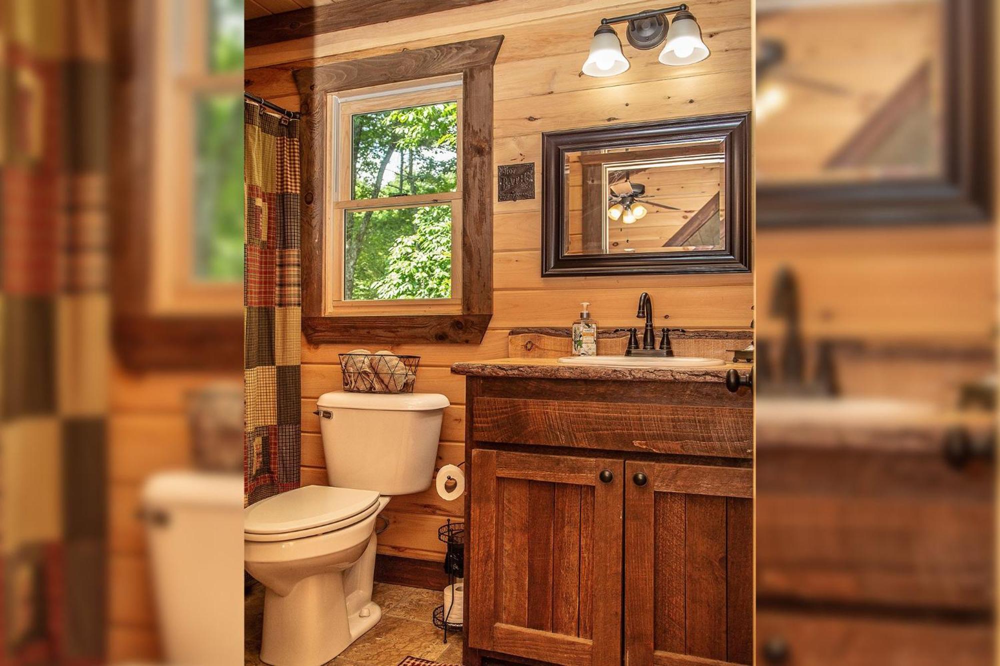 Adore The Smores Rustic Mountain Charm Outdoor Spaces And A Cozy Hot Tub Blue Ridge Eksteriør billede